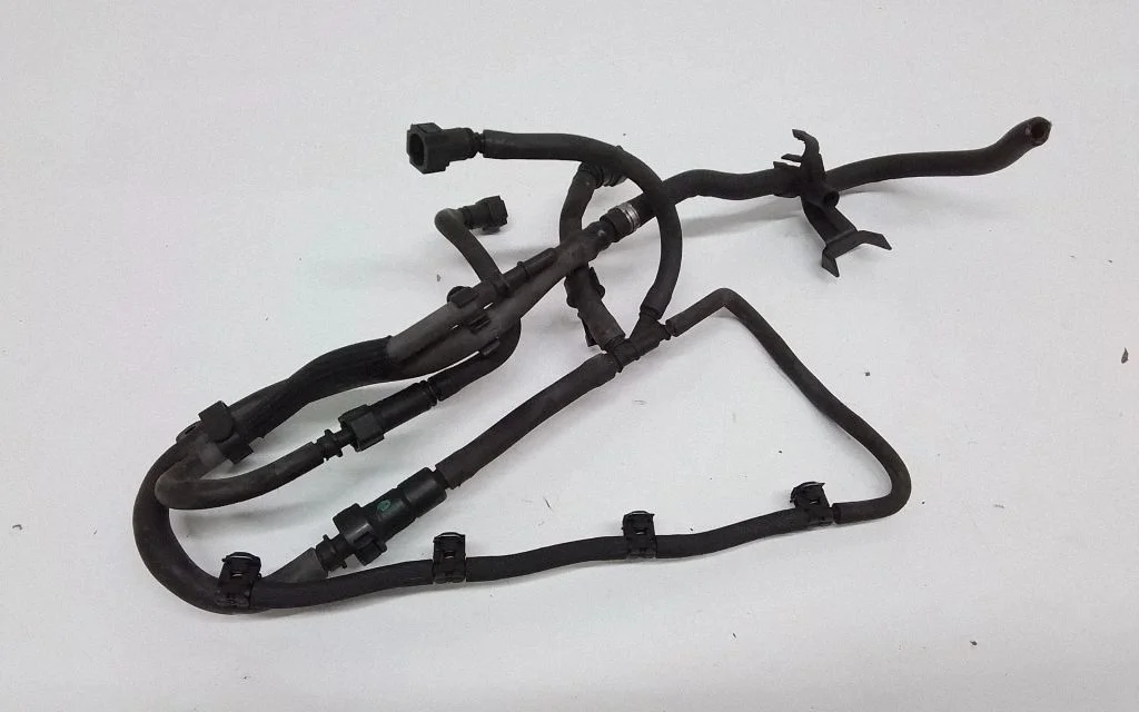 Fuel injector supply line/pipe – Volvo S60 (2014-2018)