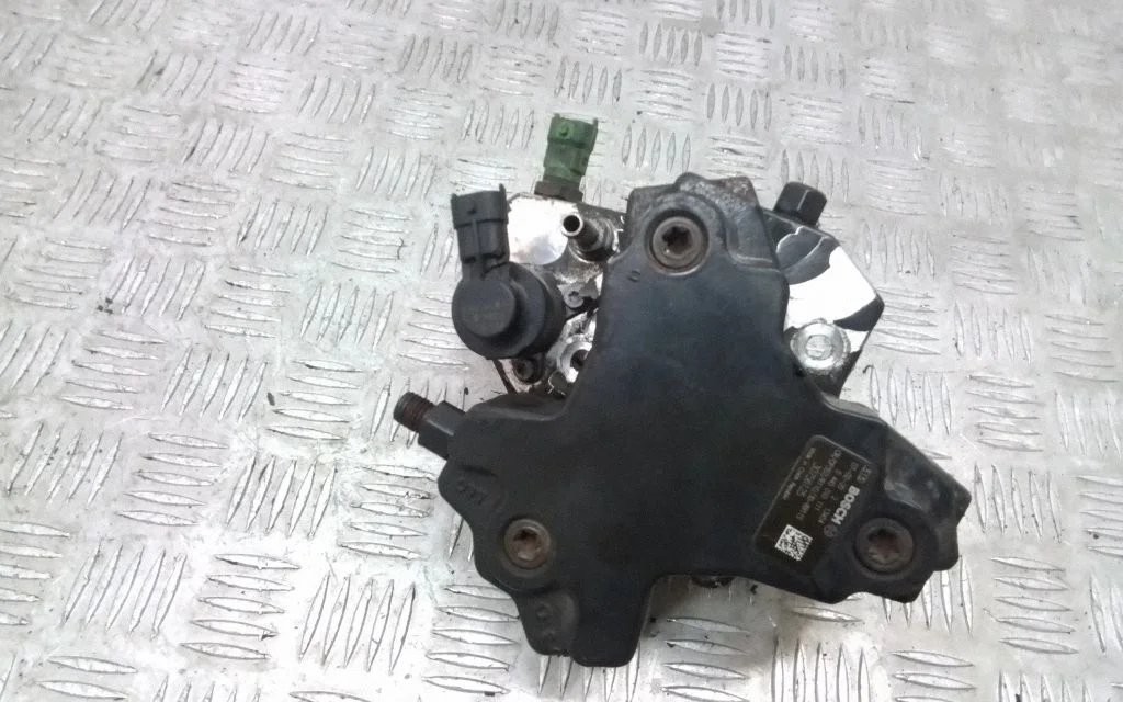 Kütuse kõrgsurvepump – Volvo V70 (2005-2008)