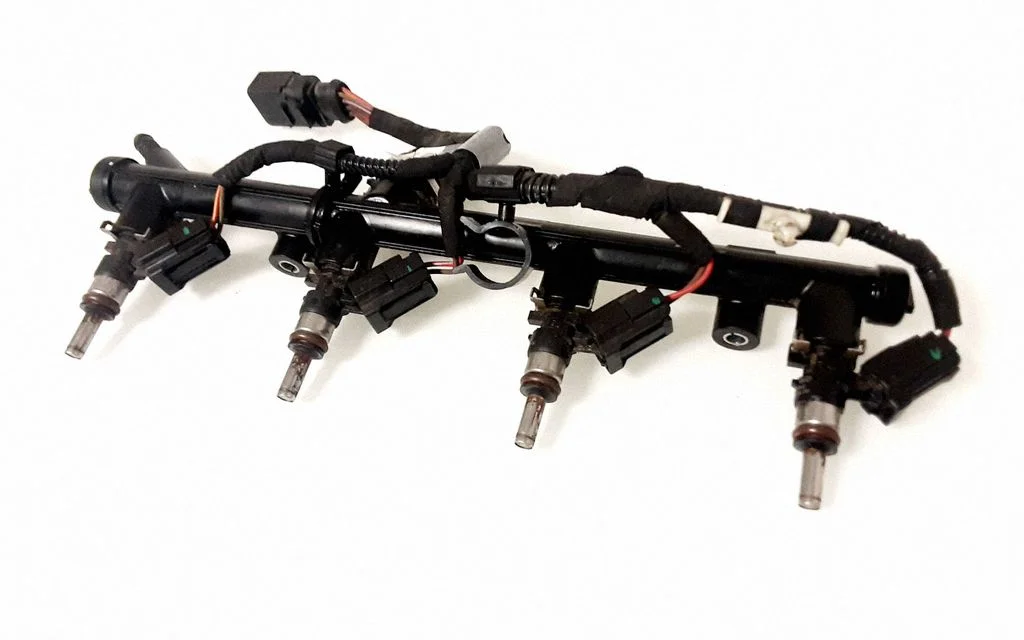 Pihustite (düüside) komplekt – Volkswagen Passat CC (2008-2016)