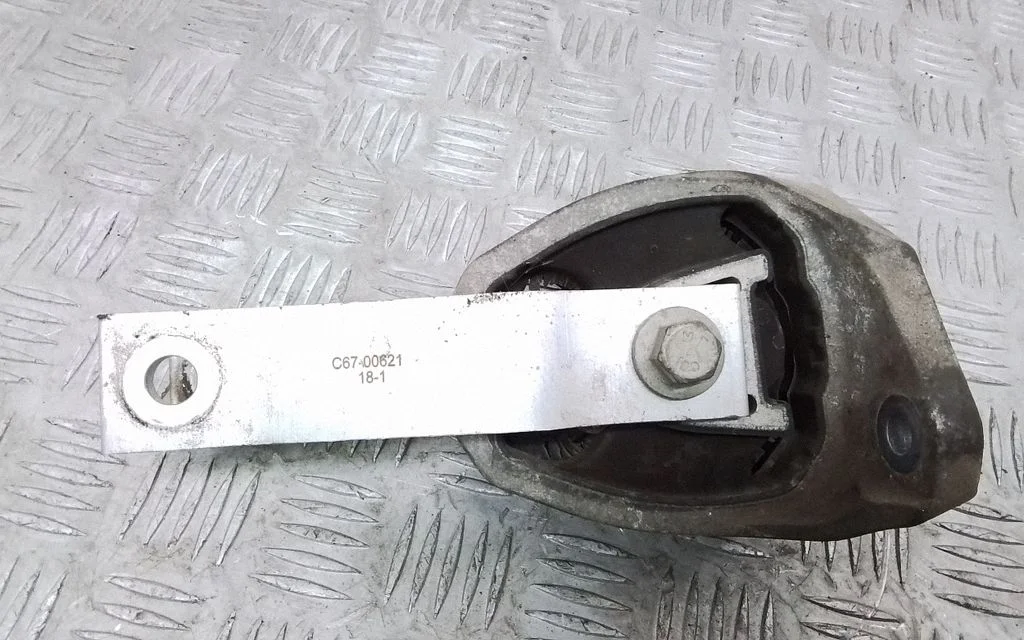 Dzinēja spilvens 31339951