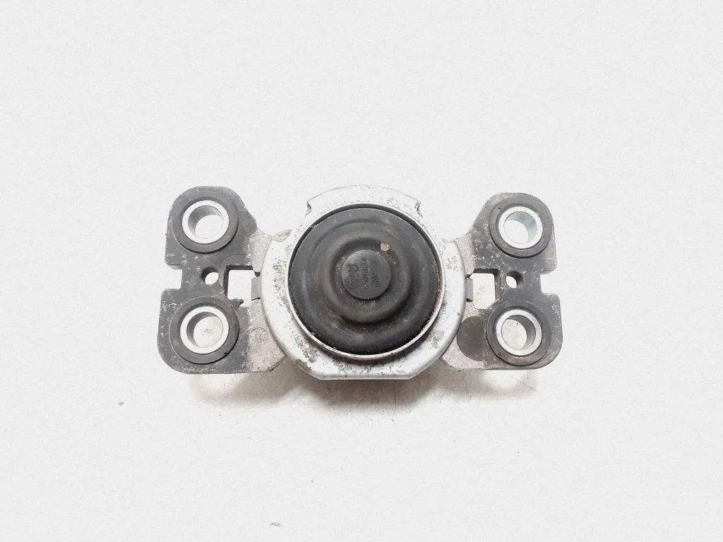 Mootoripadi 6G927M121
