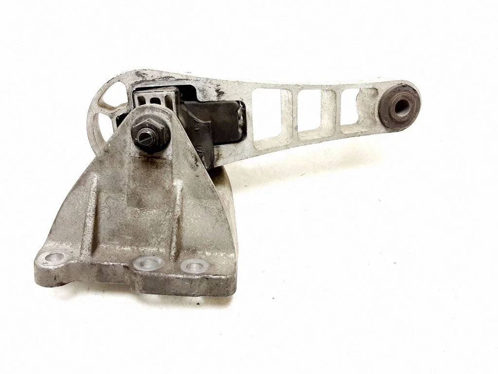 Engine mount bracket 30723110
