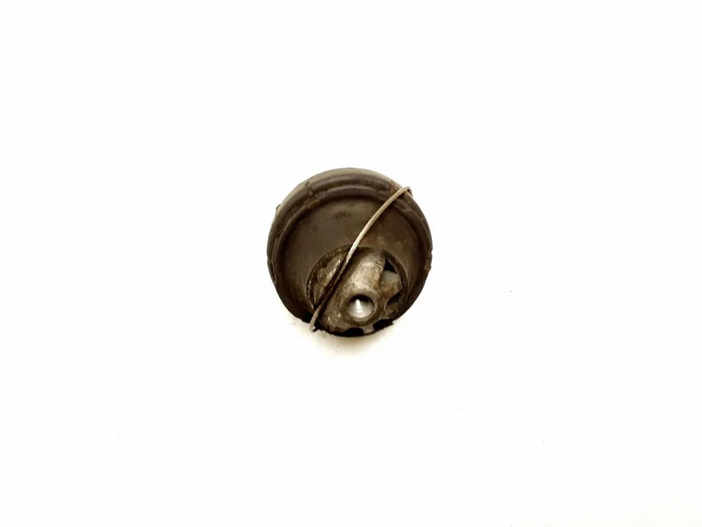 Engine mount bracket 8683936