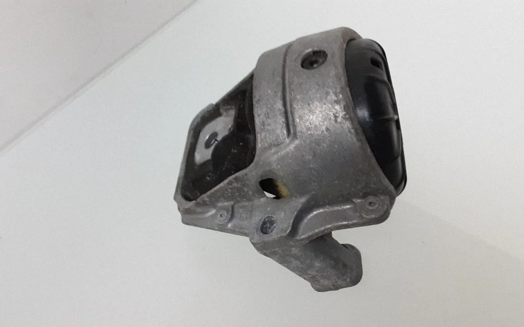 Mootoripadi 8R0199381