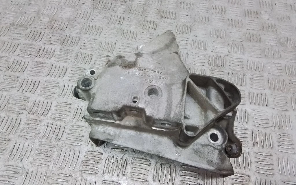 Engine mounting bracket – Volkswagen Jetta USA (2019-)