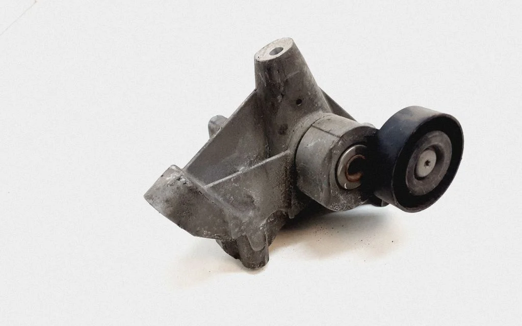 Mootori kinnituskronstein 6G9N19D624BC