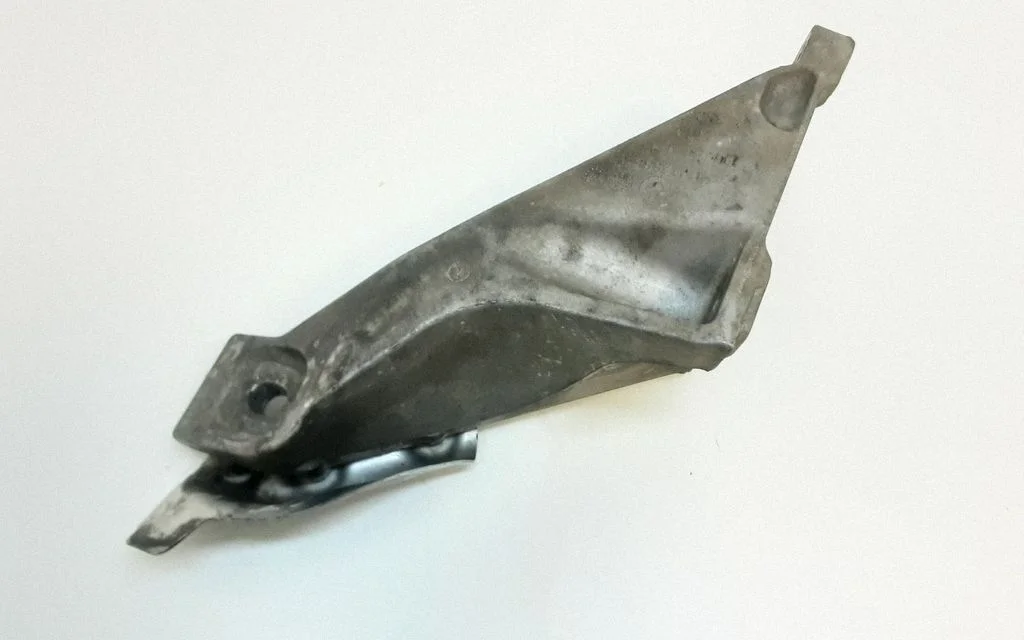 Engine mounting bracket – BMW X5 E70 (2006-2013)