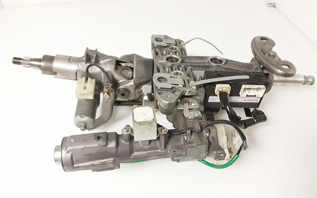 Steering wheel axle 8922748020