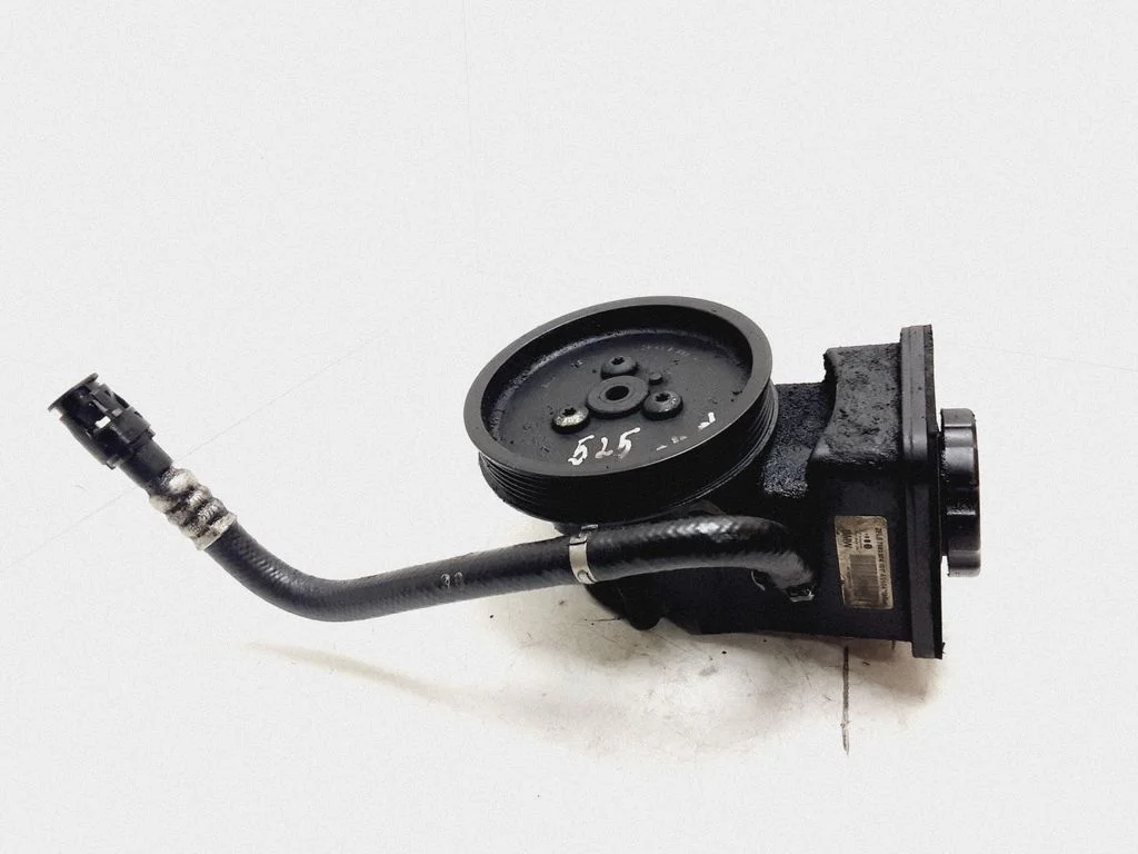 Roolivõimendi pump – BMW 5-seeria E60 E61 (2004-2010)
