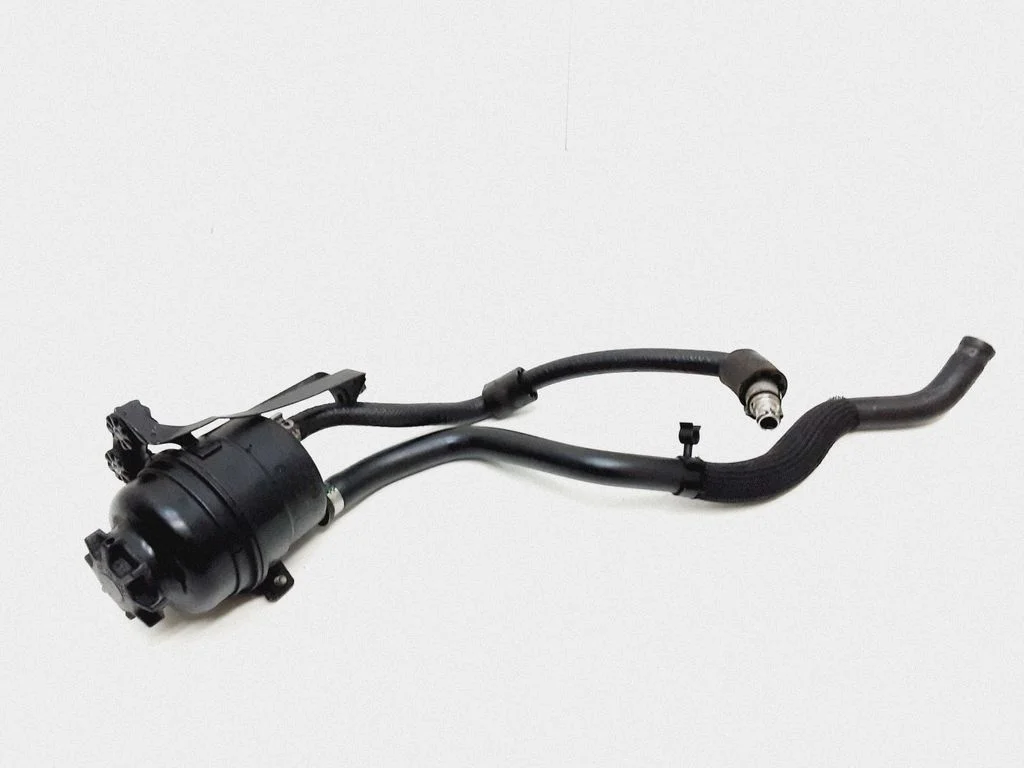 Roolivõimendi vedelikupaak – BMW 3-seeria E90 E91 (2005-2012)