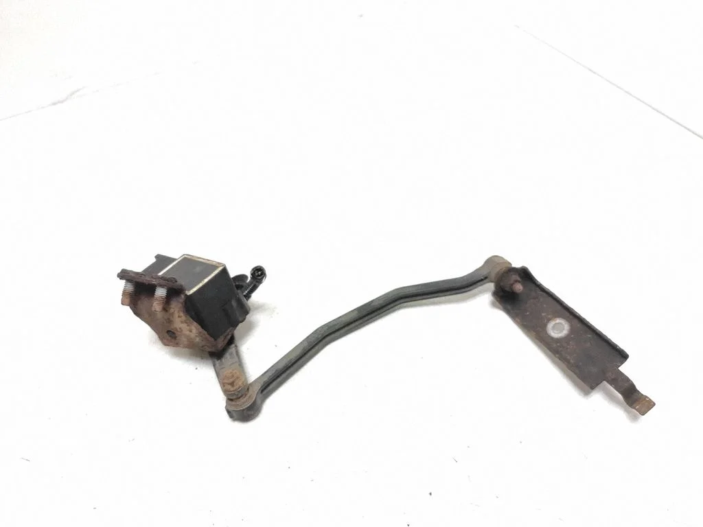 Headlight/headlamp level sensor – Volvo XC70 (2005-2007)