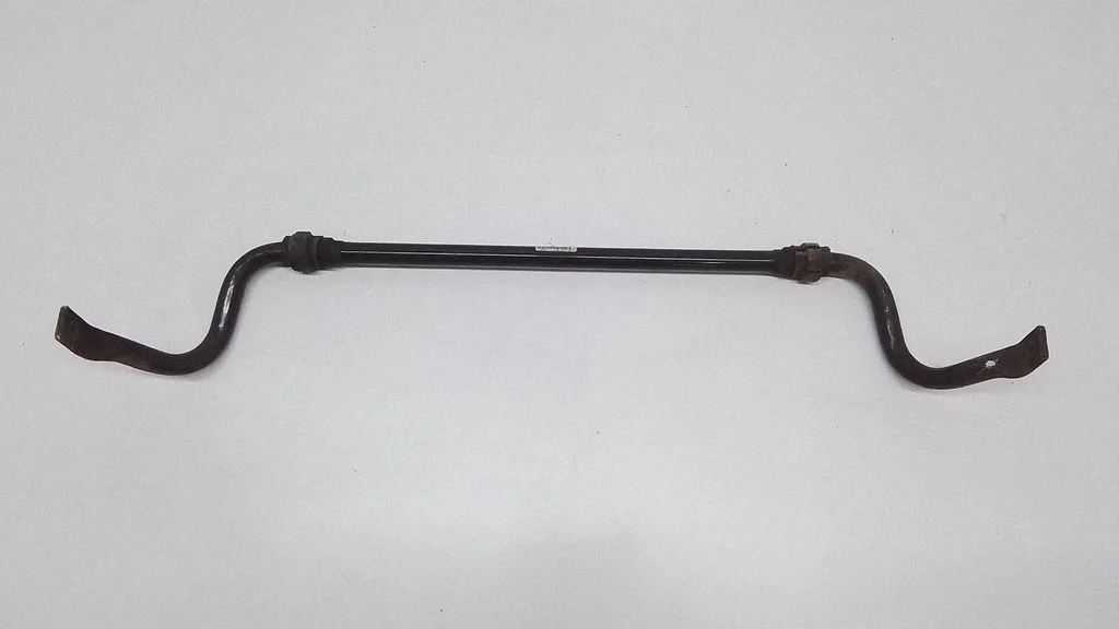 Stabilizator przedni 8R0411309C
