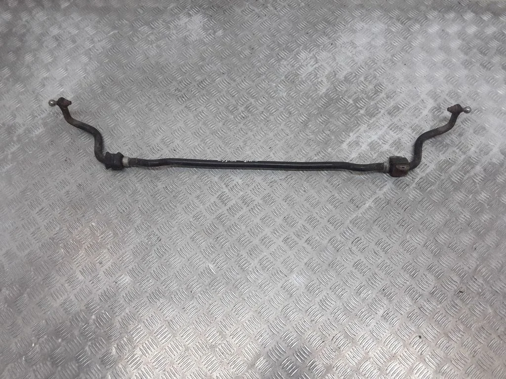 Stabilizator przedni