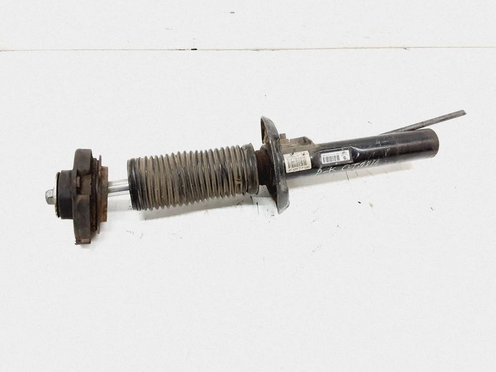 Front shock absorber/damper – Skoda Octavia Mk2 (1Z) (2004-2013)