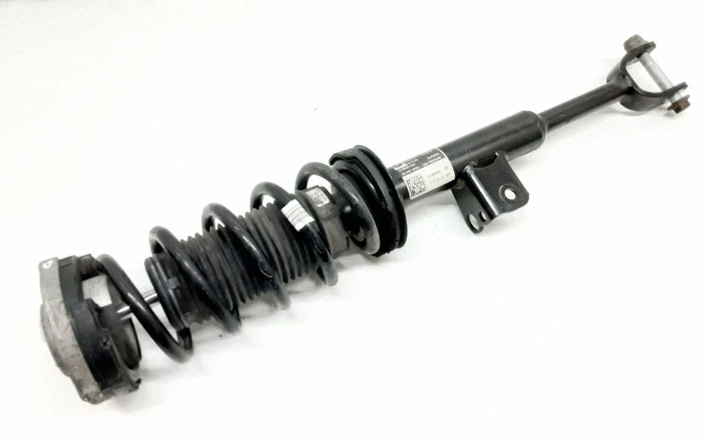 Front shock absorber/damper – BMW 5 Series G30 G31 G38 (2016-)