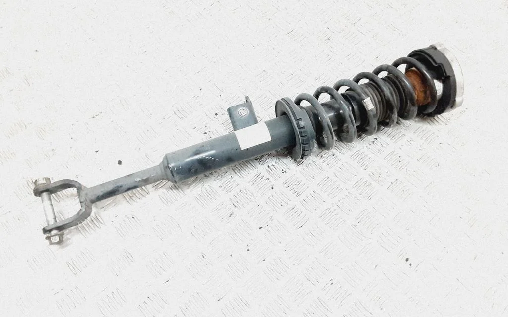 Front shock absorber/damper – BMW 5 Series F10 F11 (2009-2016)