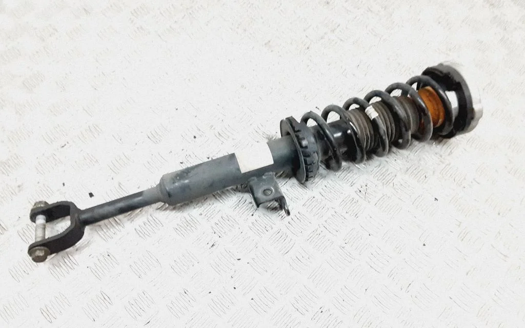 Front shock absorber/damper – BMW 5 Series F10 F11 (2009-2016)