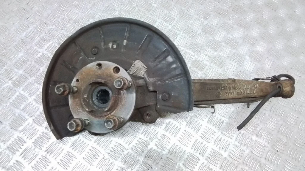 Front wheel hub 7L0407258A
