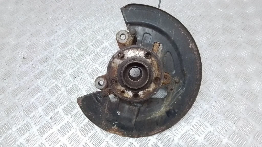 Front wheel hub – Volvo XC60 (2009-2013)