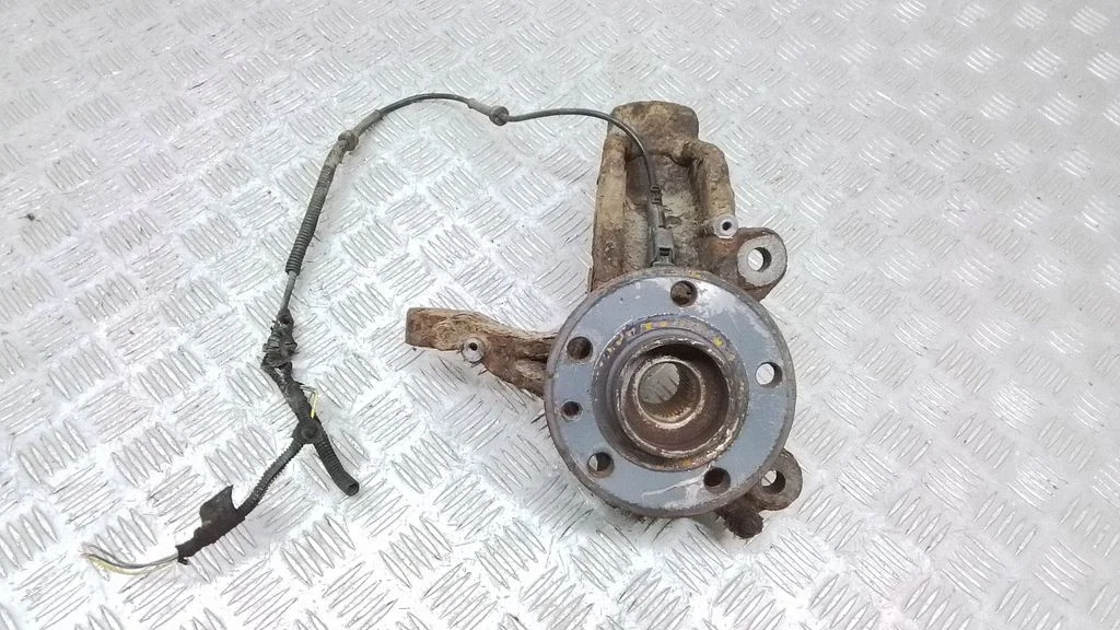 Front wheel hub – Volvo XC60 (2009-2013)