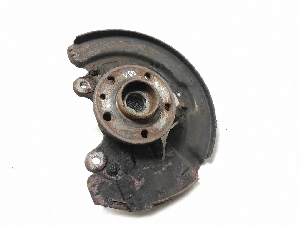 Front wheel hub – front left