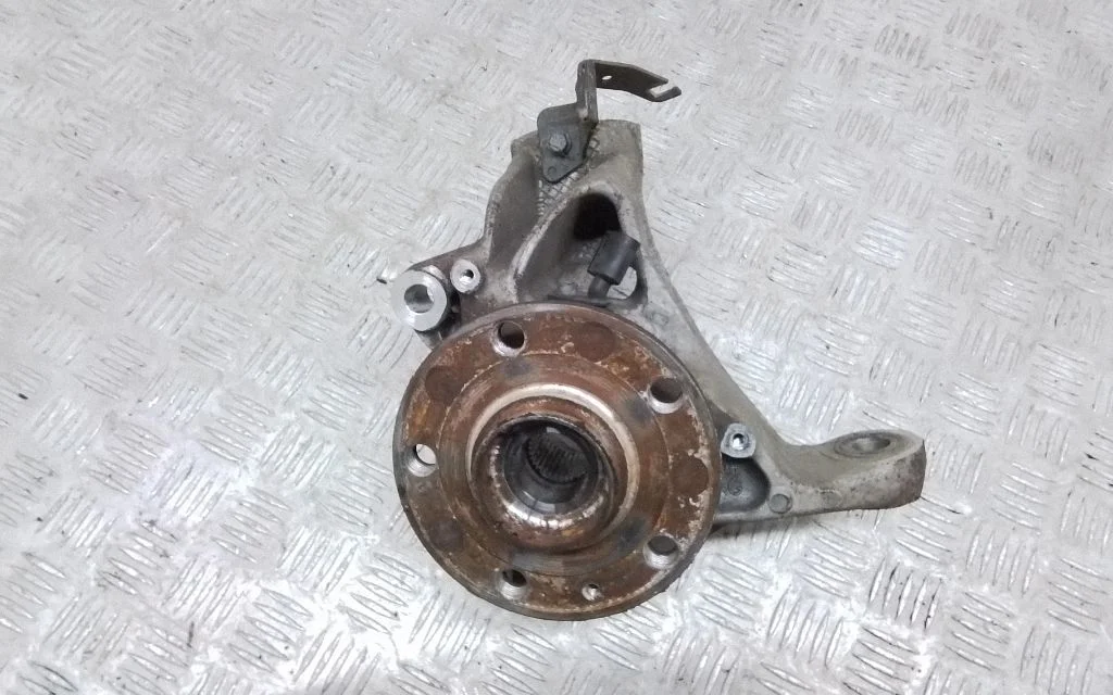 Front wheel hub 5WA407257