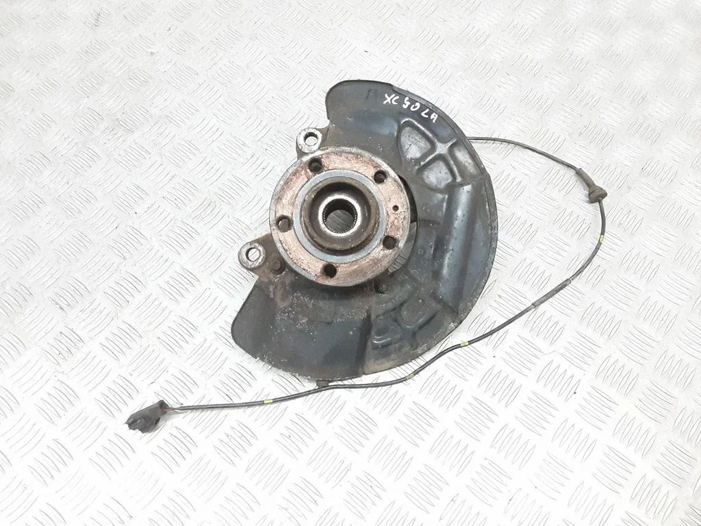Front wheel hub – Volvo XC90 (2007-2014)