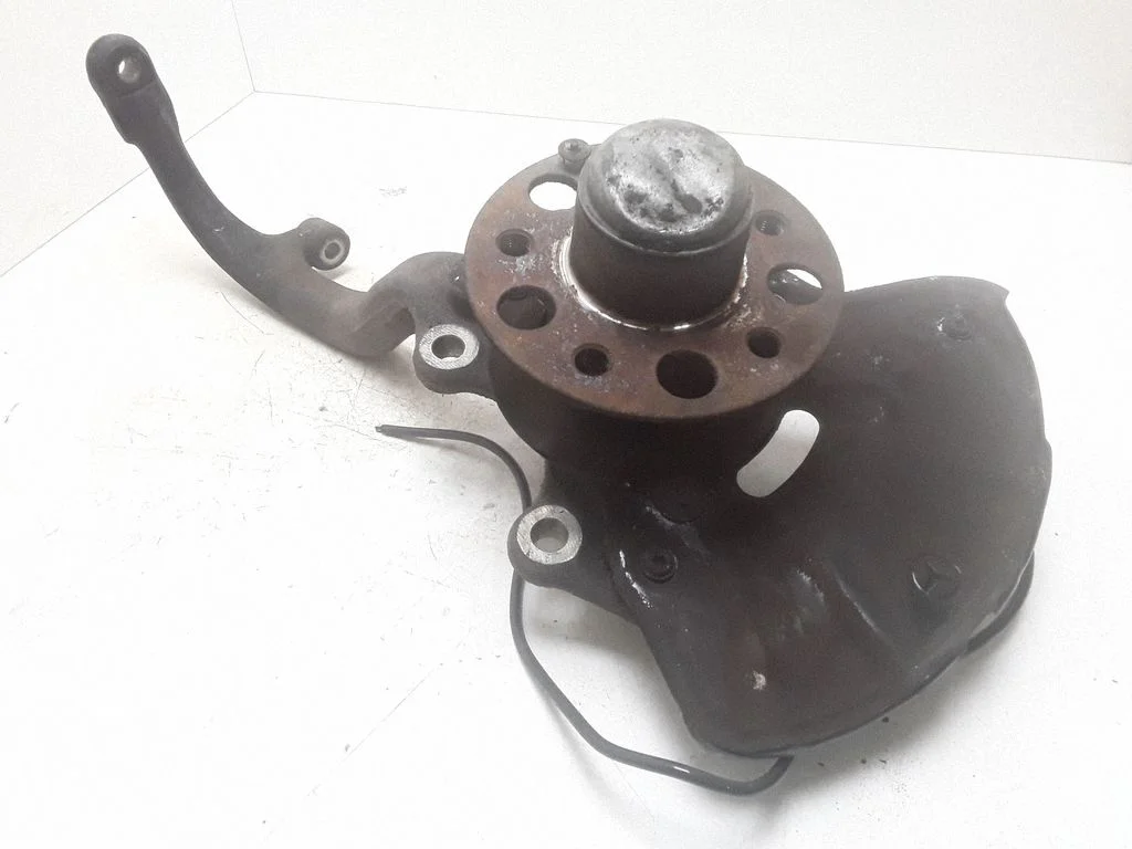 Front wheel hub – Mercedes-Benz S-Class W221 (2005-2013)