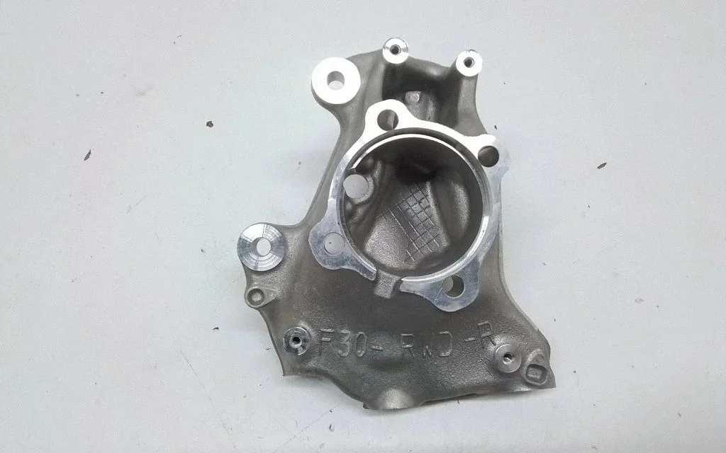 Front wheel hub 6792288