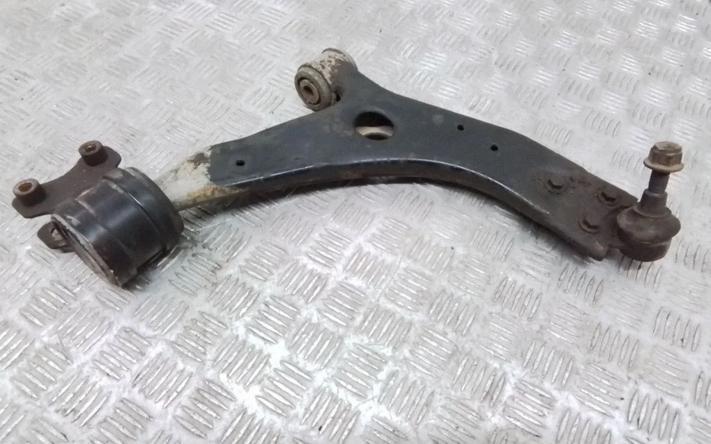 Front lower control arm/wishbone 3M513A423EM