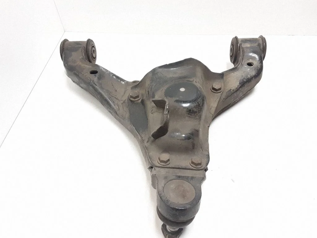 Front lower control arm/wishbone – Mercedes-Benz Sprinter W906 (2006-2018)