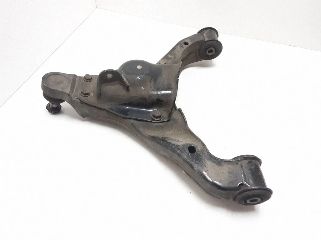 Front lower control arm/wishbone – Mercedes-Benz Sprinter W906 (2006-2018)