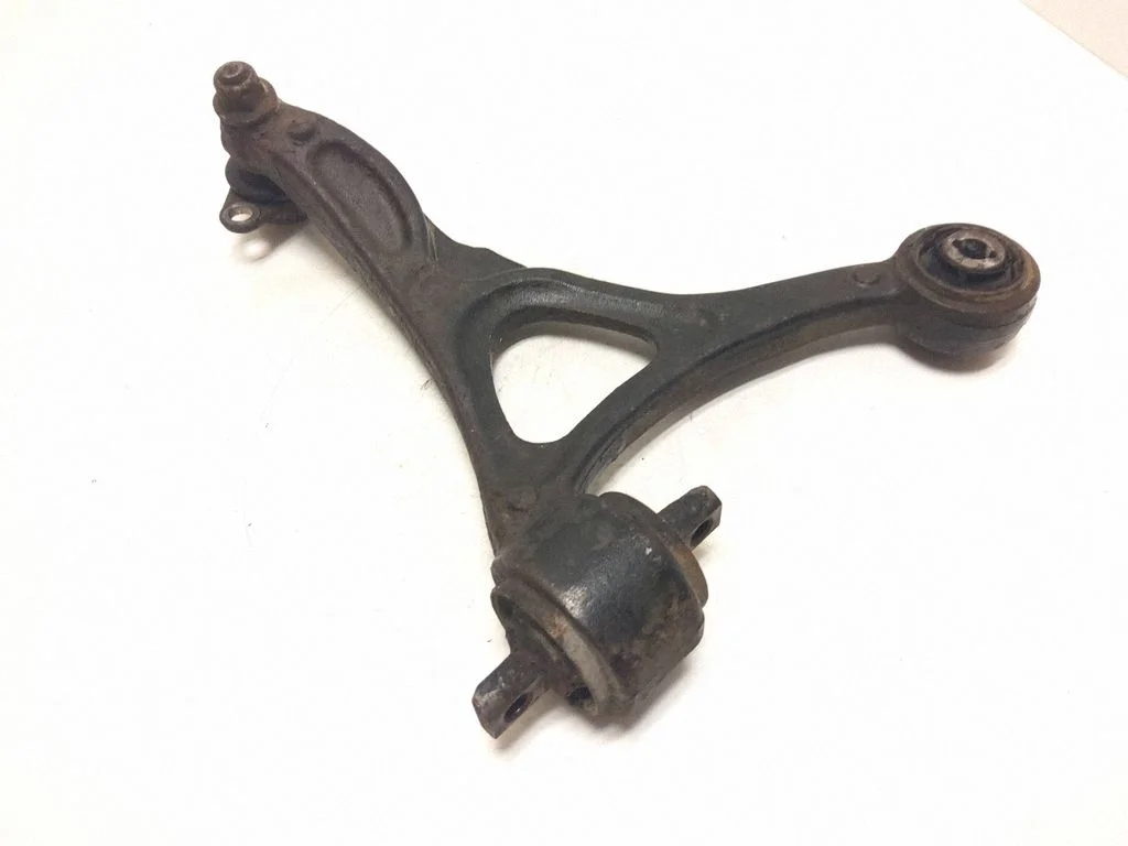 Front lower control arm/wishbone 8646613