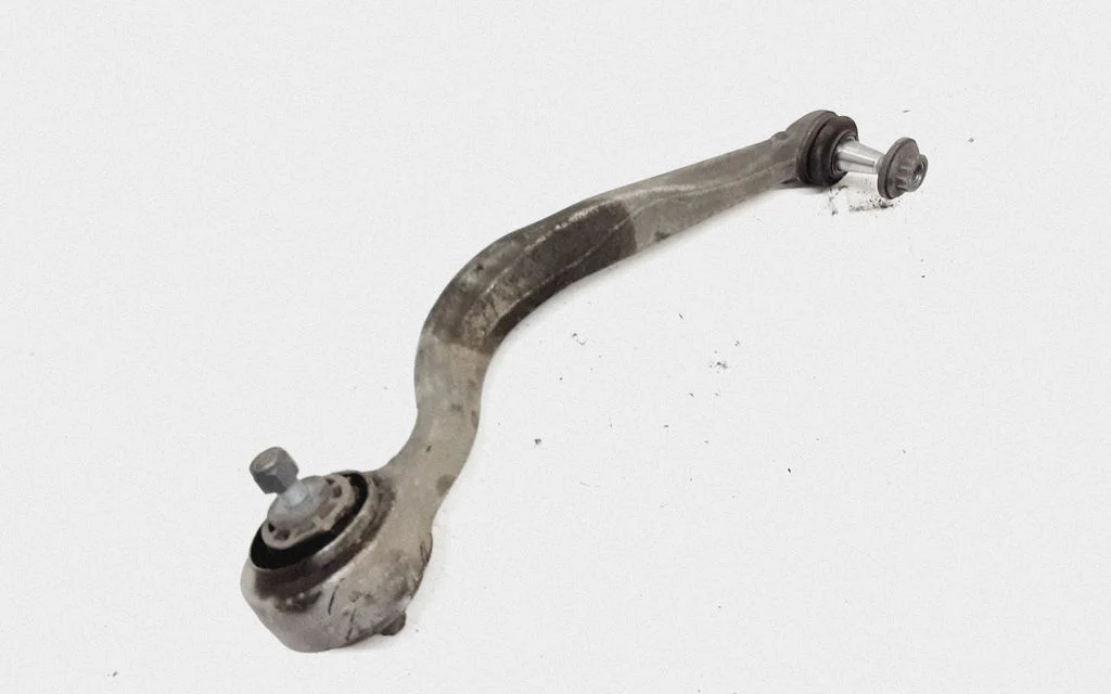 Front lower control arm/wishbone 2130200RE