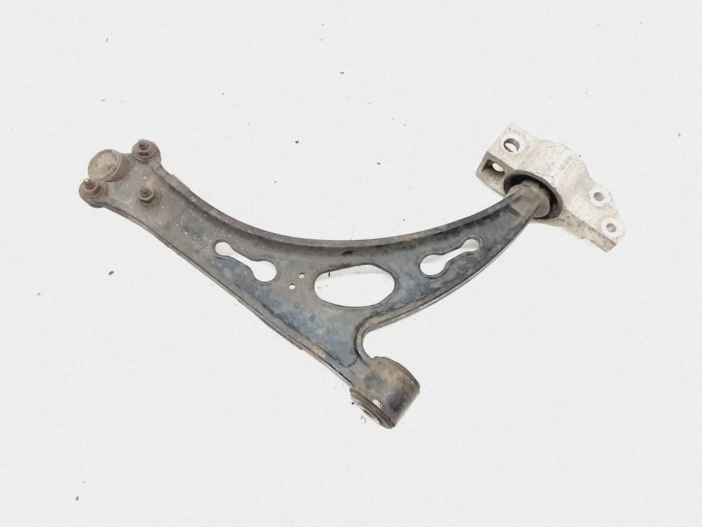 Front lower control arm/wishbone – Skoda Octavia Mk2 (1Z) (2004-2013)