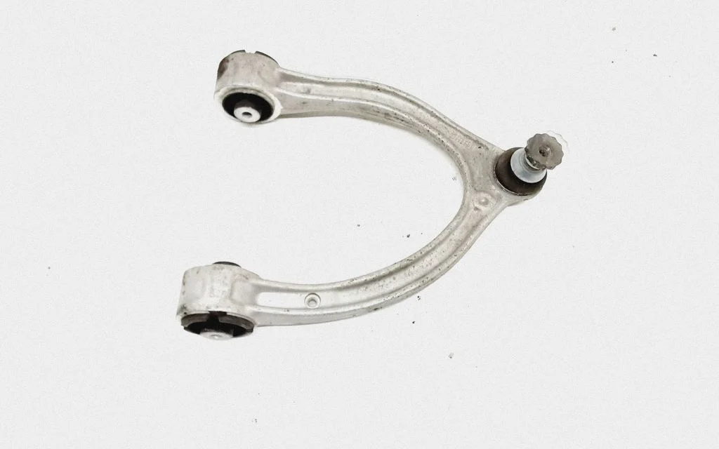 Front lower control arm/wishbone – front right