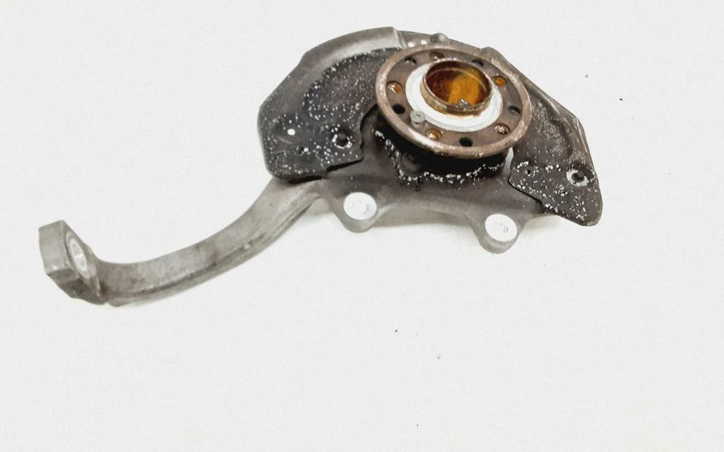 Front lower control arm/wishbone 2052200