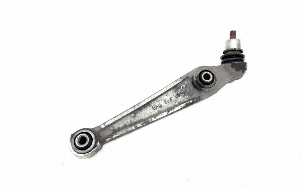 Front lower control arm/wishbone – front right