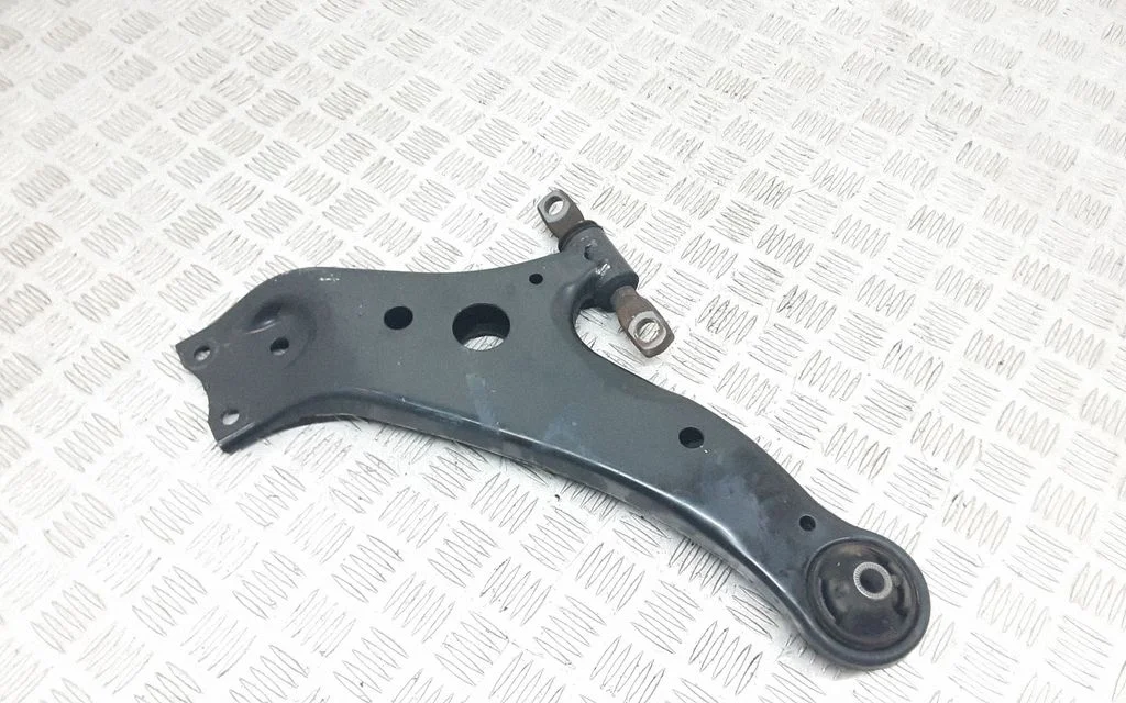 Front lower control arm/wishbone – front left