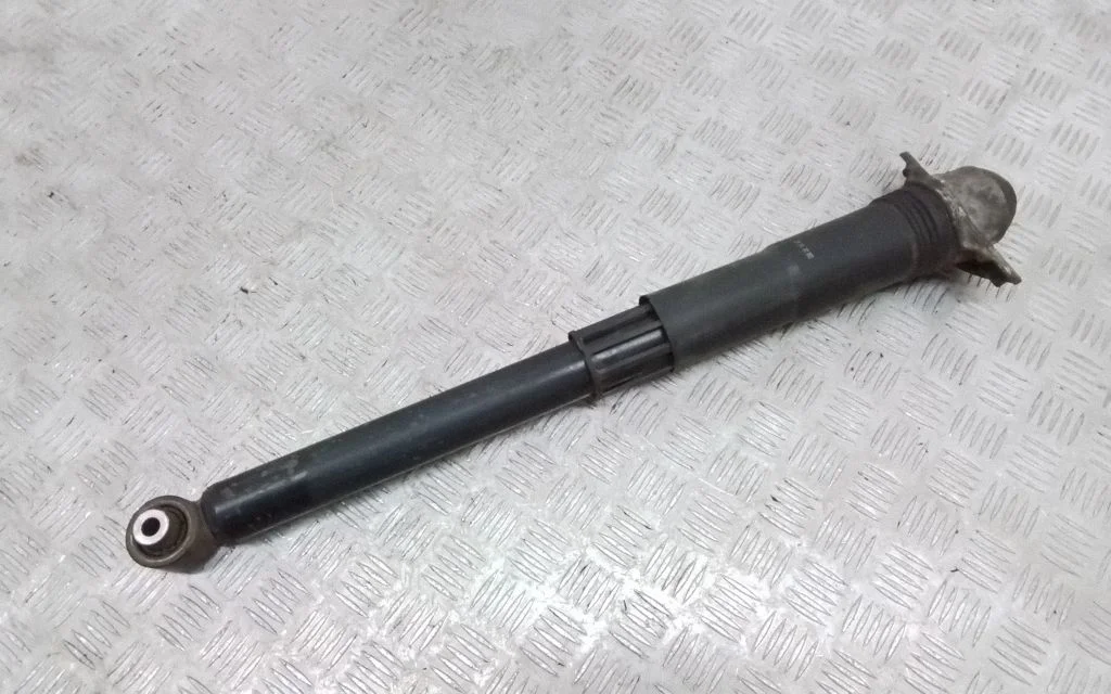 Rear shock absorber/damper – Volkswagen e-Golf (2014-)
