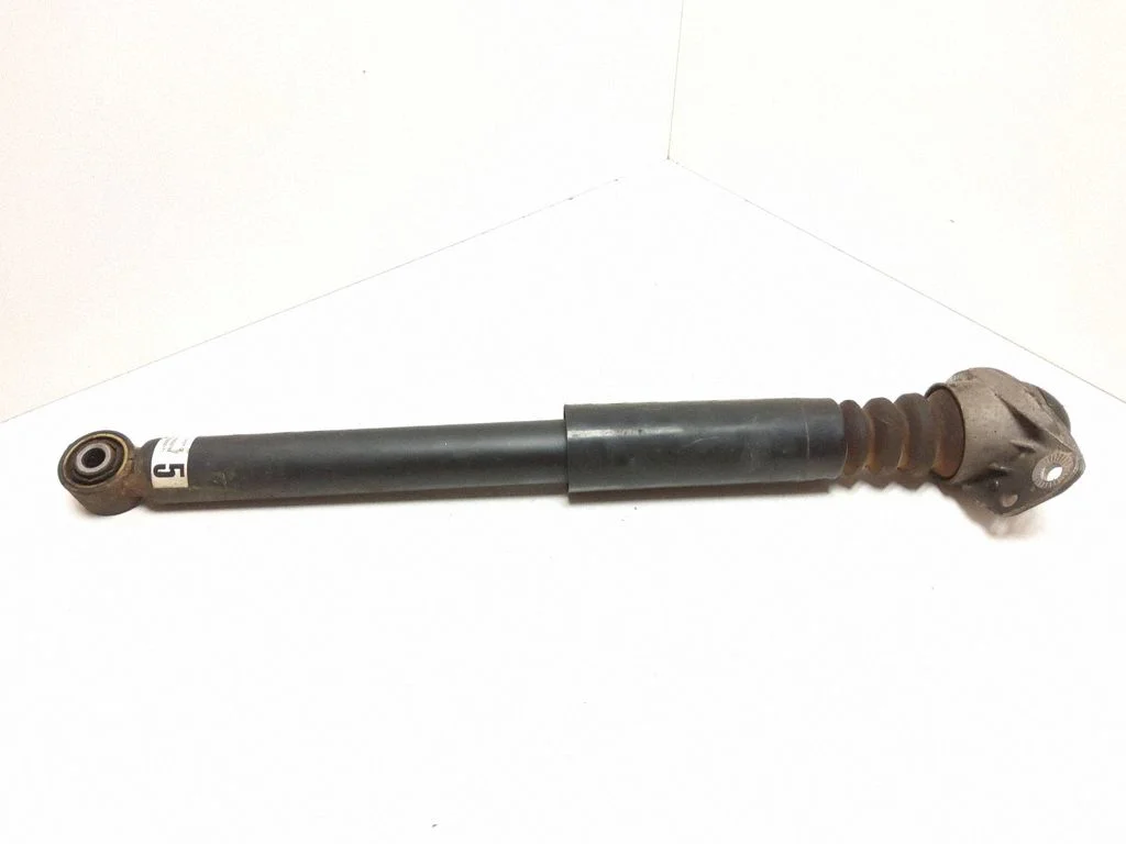 Tagumine amortisaator 561512011D