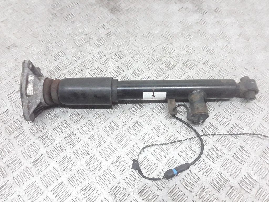 Rear shock absorber/damper – BMW 3 Series F30 F35 F31 (2012-2018)