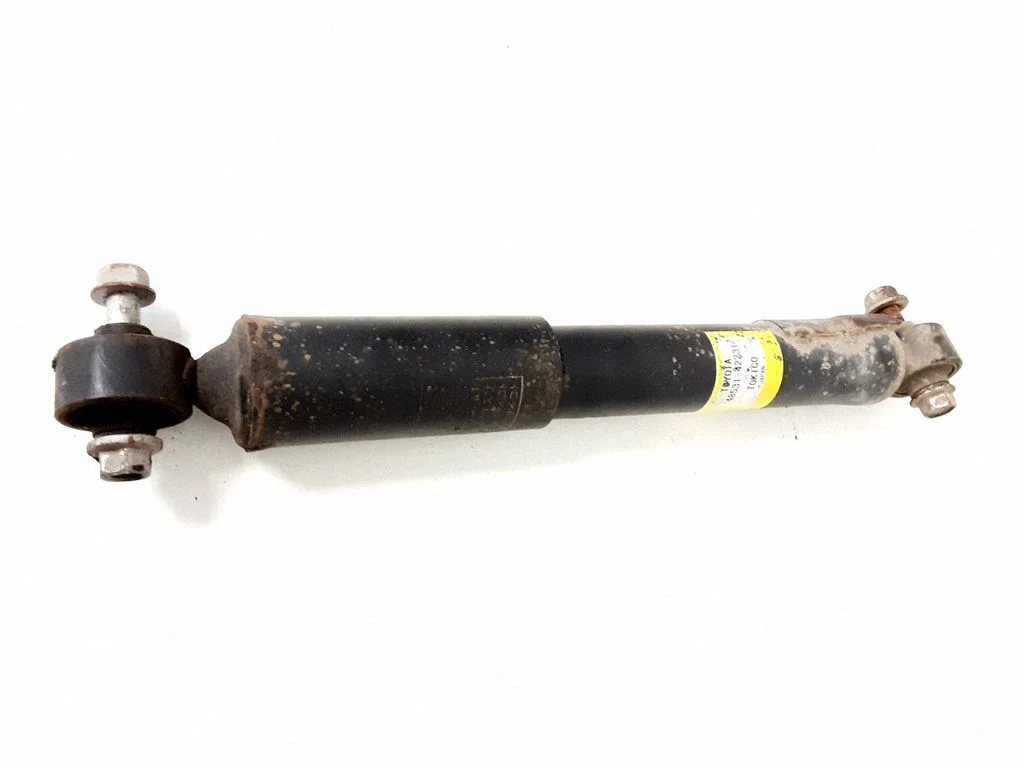 Rear shock absorber/damper – Toyota RAV 4 (XA30) (2006-2016)