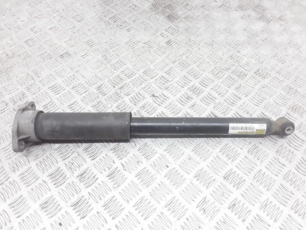 Rear shock absorber/damper – Mercedes-Benz C-Class W205 (2014-2021)