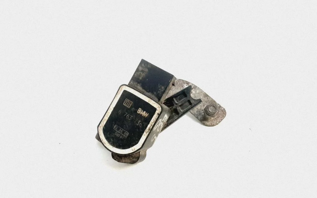 Headlight/headlamp level sensor – BMW 7 Series E65 E66 (2001-2008)
