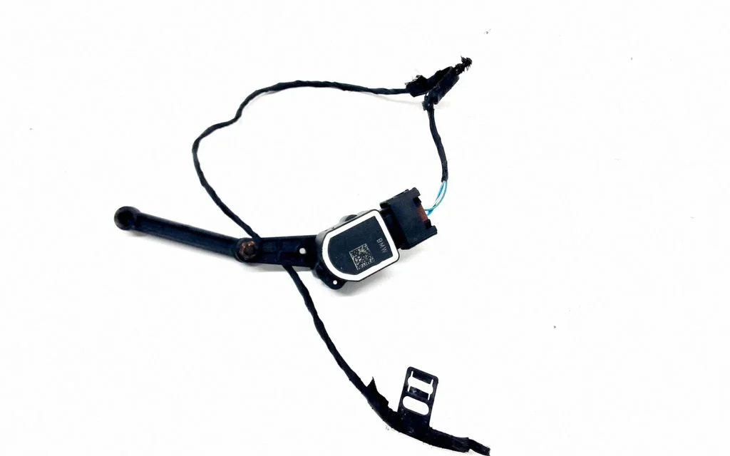 Headlight/headlamp level sensor – BMW 5 Series GT F07 (2010-2017)
