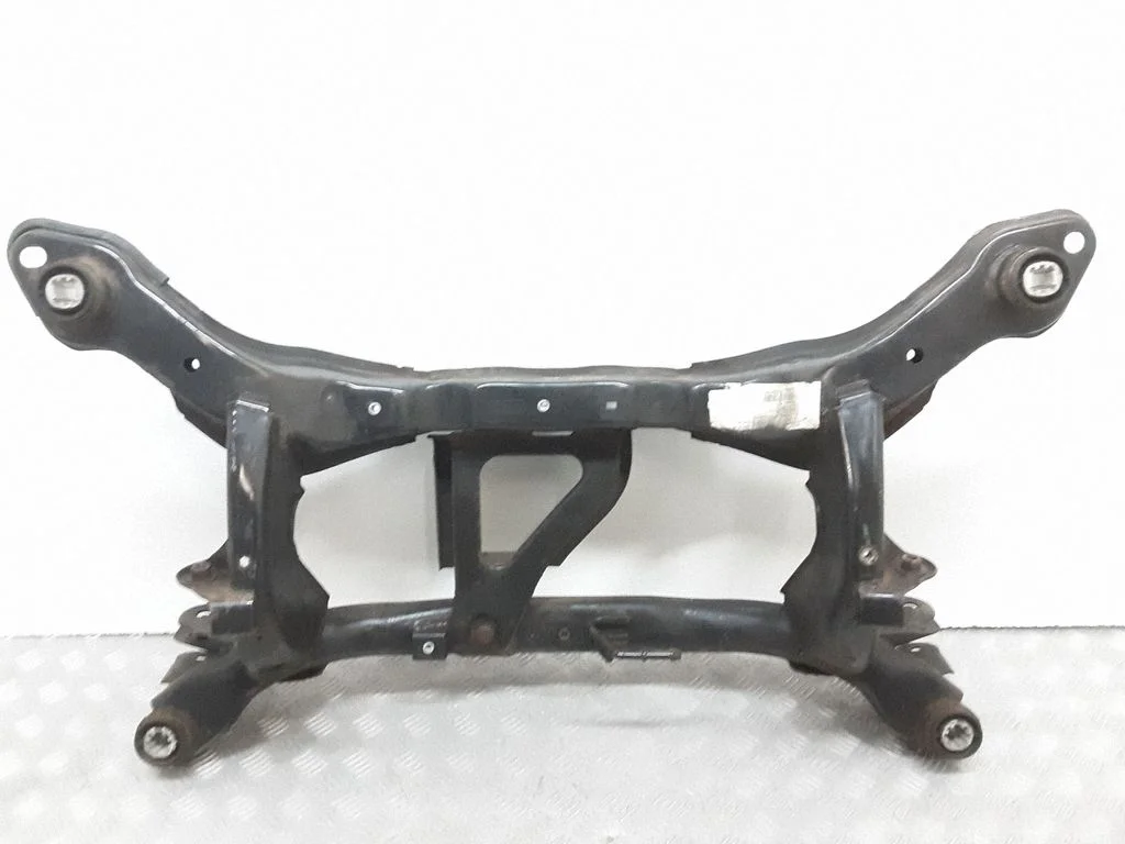 Rear subframe – Volvo XC60 (2009-2013)