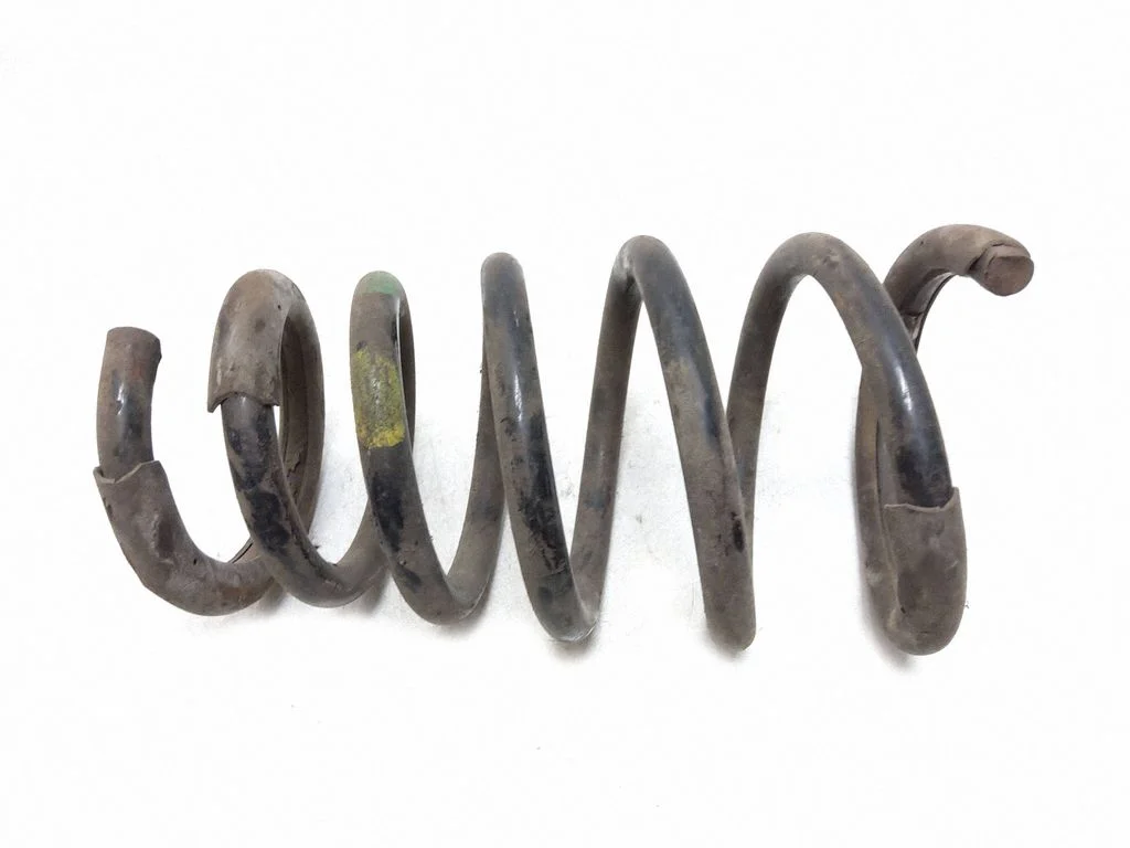 Tagumine keerdvedru