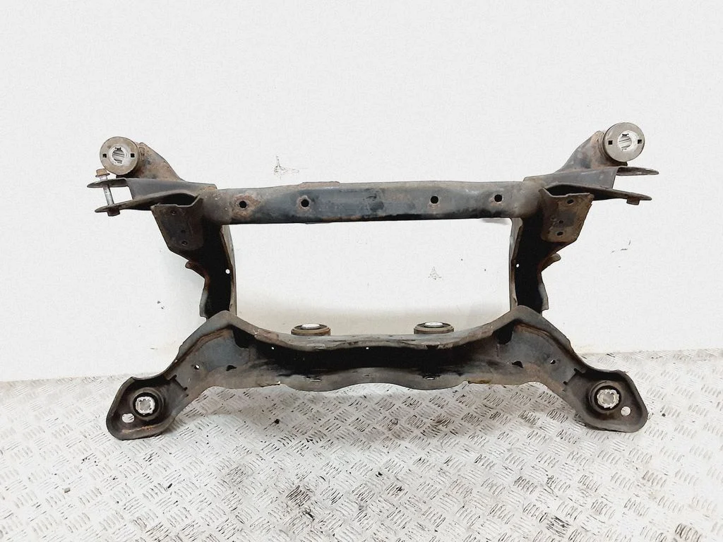 Rear subframe – Volvo XC60 (2009-2013)