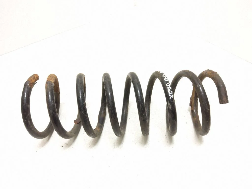 Aizmugurējā spirālatspere – aizmugurējā labā